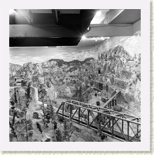 GB_GD3_Sowbelly * Sowbelly, with Emma at work; the DG&H roadbed is ready and waiting for rail to be laid. * 5342 x 5356 * (14.62MB)